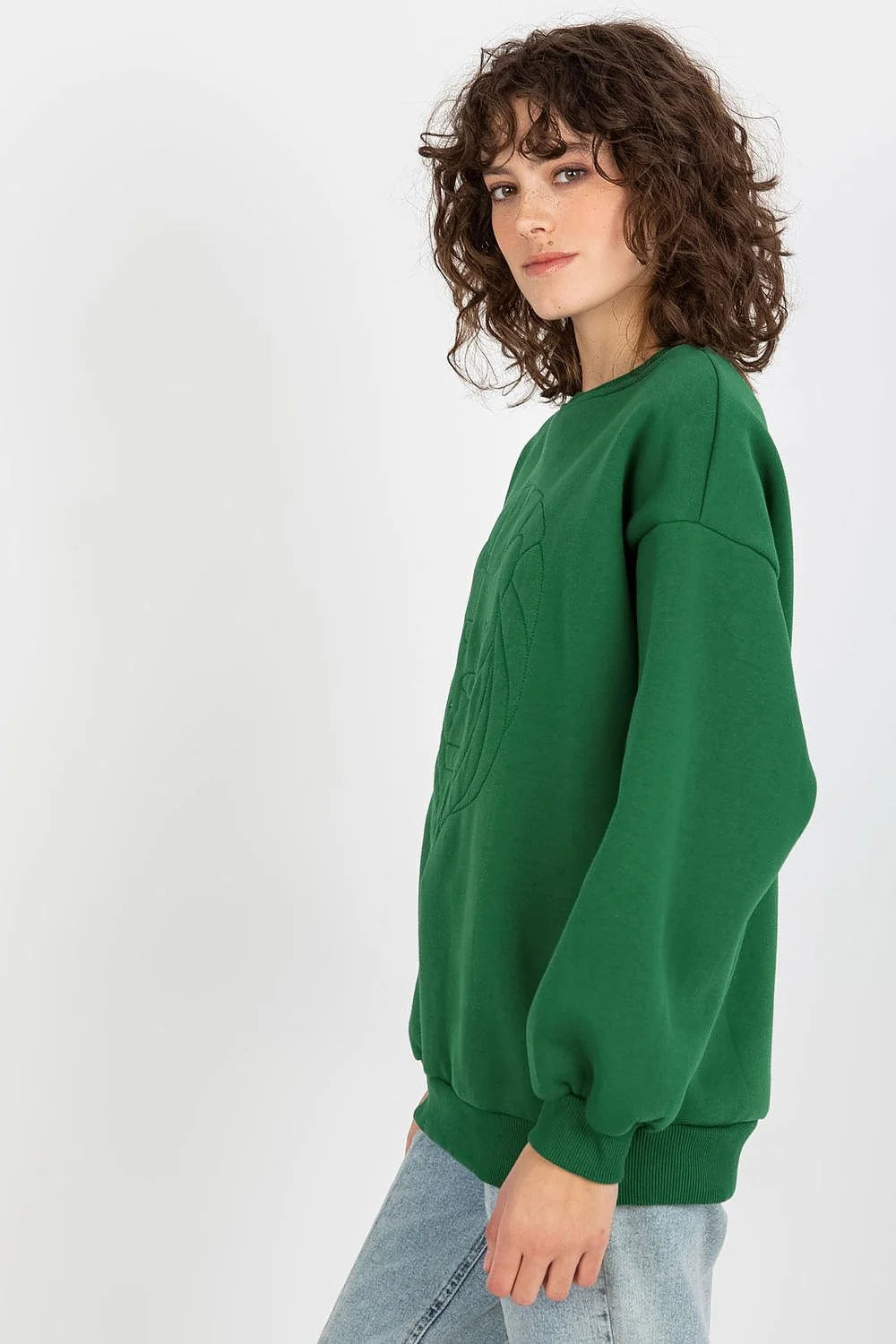 sweatshirt oversize femme col rond molletonné vert sapin ample épaules tombantes bords côtes poignets ourlet manches longues bouffantes broderie poitrine