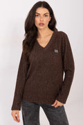pull femme col V coton élasthanne côtelé marron chiné manches longues coupe droite texture brossée moelleuse ajusté logo poitrine polyvalent