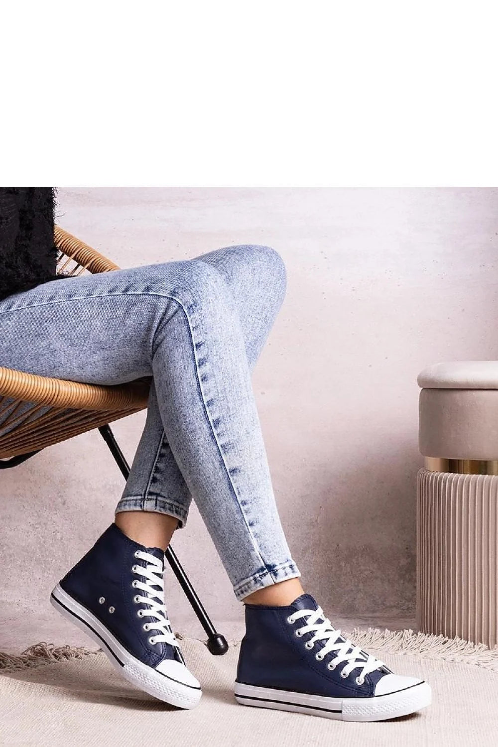 Solea baskets montantes femme casual urbain cuir écologique bleu marine semelle caoutchouc blanc lacets blancs œillets métalliques argentés maintien cheville