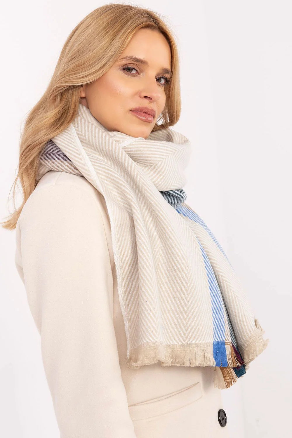 écharpe oversize femme étole viscose 194cm douceur chaude cocooning motif chevrons beige rayures diagonales bleu vert franges effilées