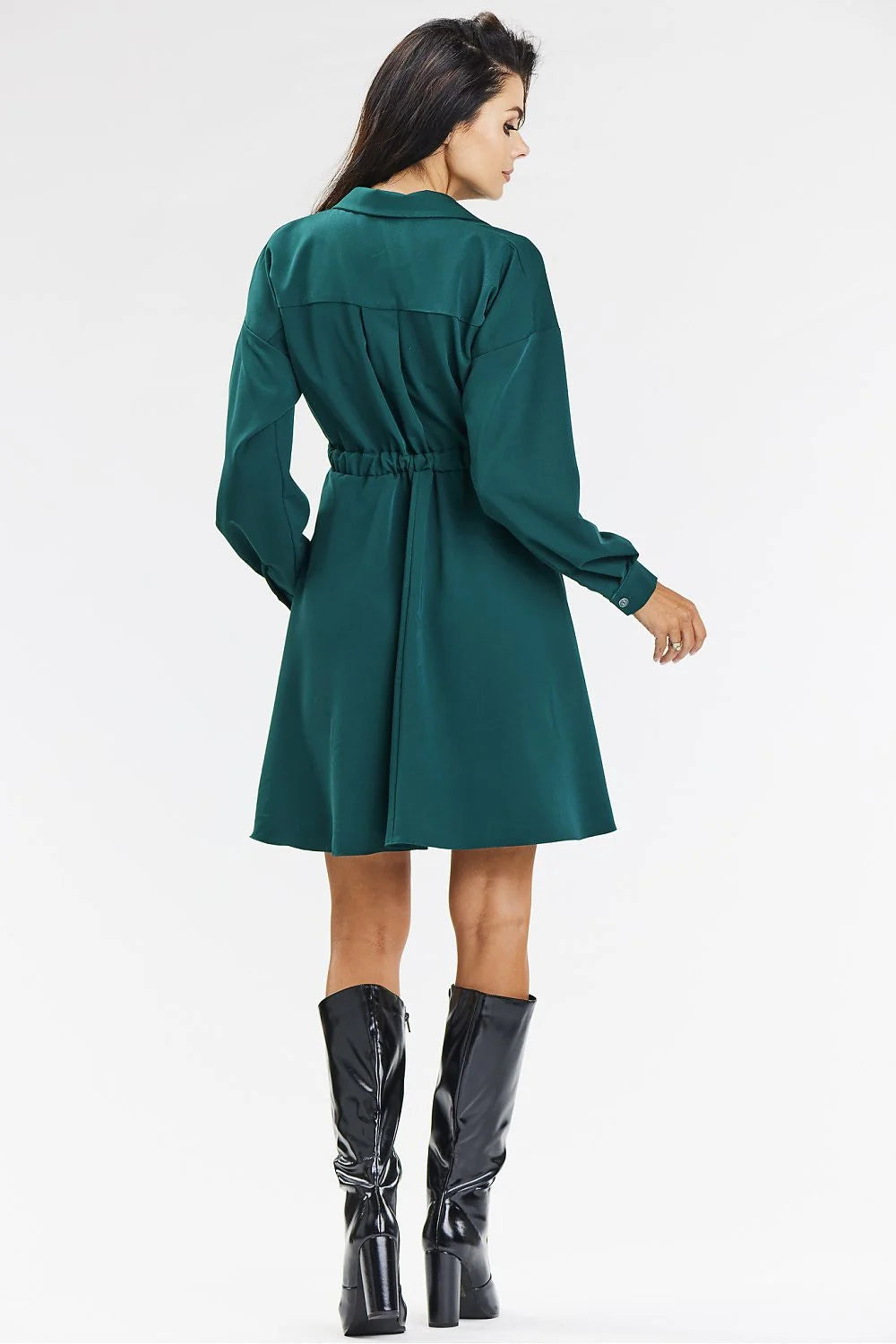 Robe chemisier couleur vert foncé style élégant coupe évasée manches longues ceinture intégrée femme occasion versatile