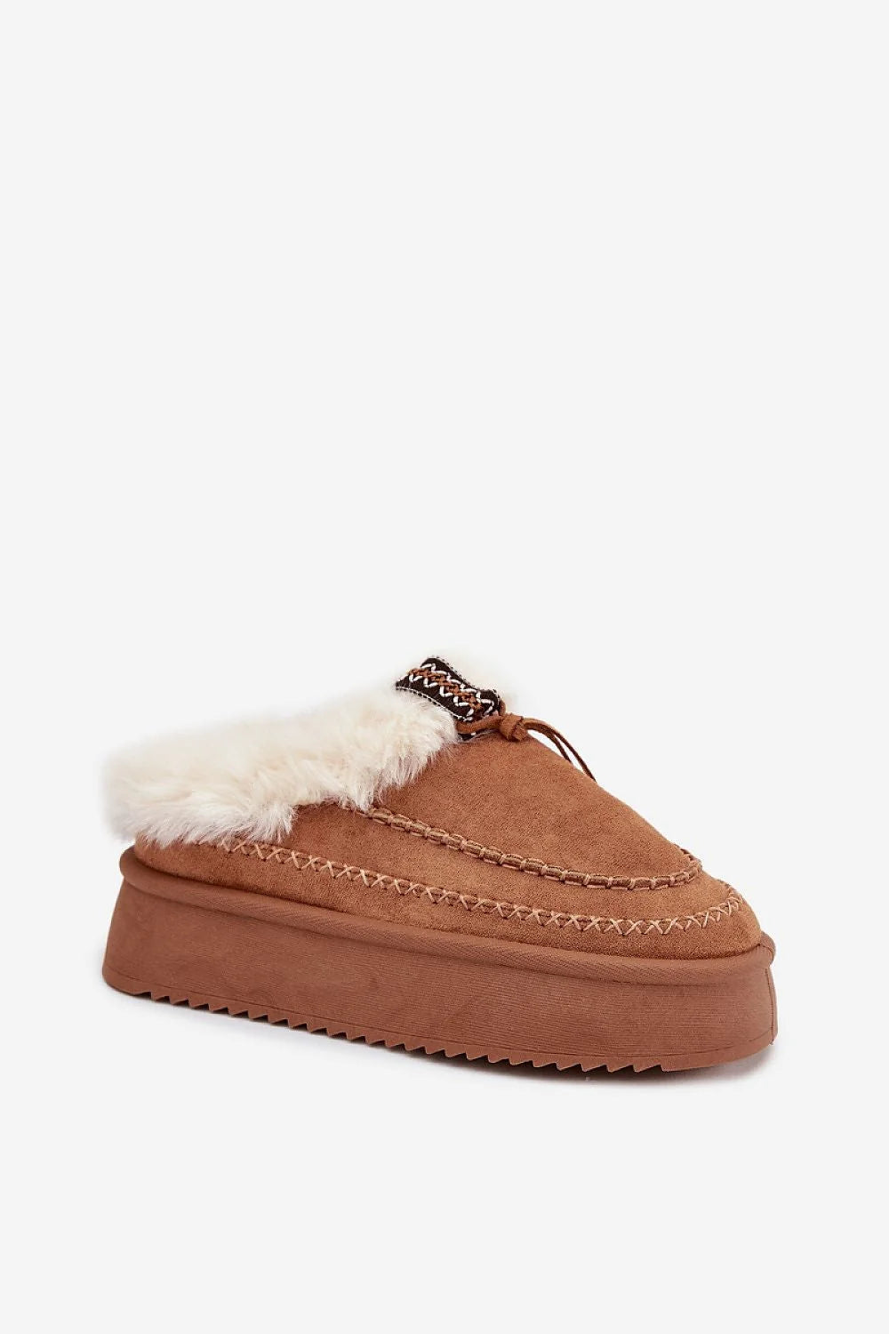 bottes neige femmes suédine écologique cognac fourrure crème doublure revers plateforme massive semelle crantée surpiqûres décoratives chaudes confortables