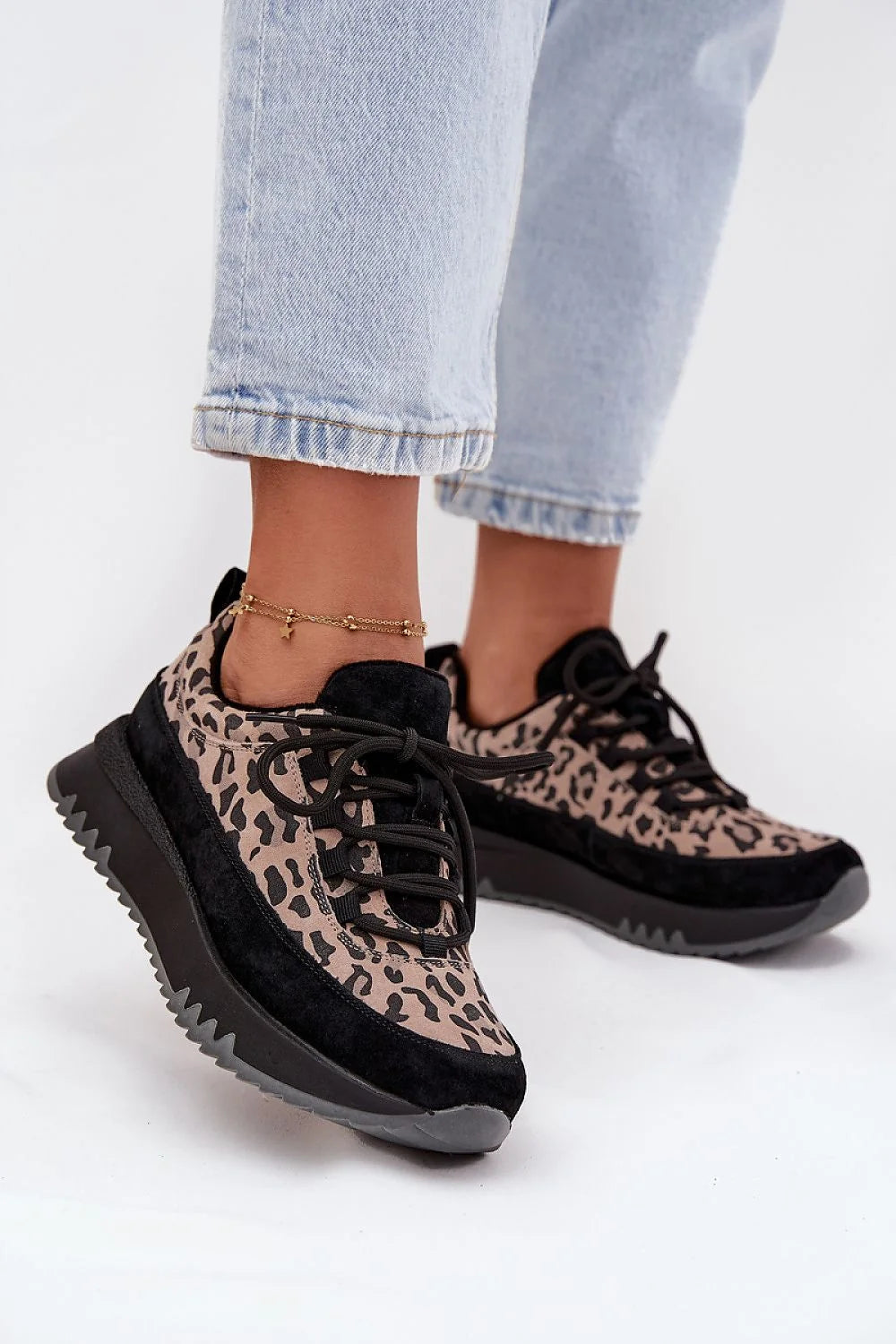 Vinceza baskets femme suède cuir léopard beige noir plateforme 3cm semelle crantée antidérapante doublure polaire rembourrée lacets maintien