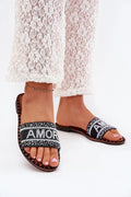 mules femme plates faciles enfiler bride large perlée noir blanc AMOR bout ouvert semelle simili cuir coussinée confort talon plat