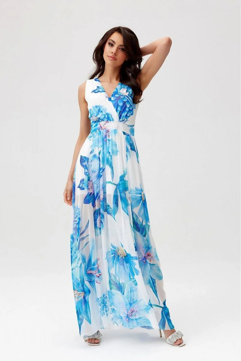 Robe estivale longue sans manches fleurie dos nu tissu léger empire coupe femme occasionnels