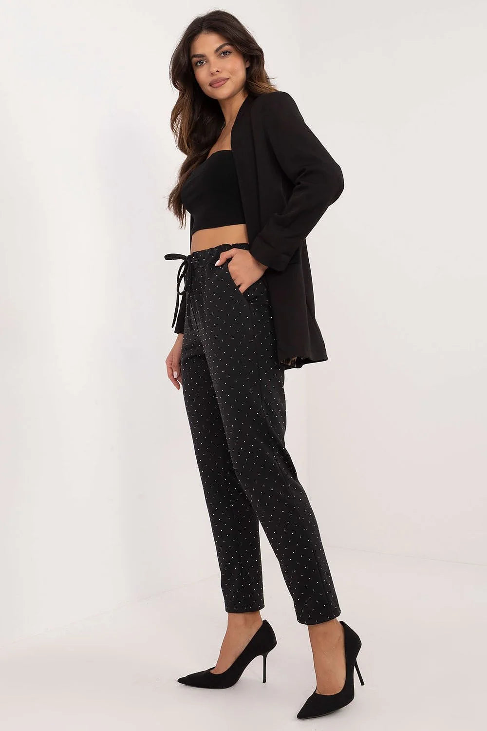 pantalon survêtement élégant Italy Moda viscose nylon élasthanne taille haute cigarette noir micro pois blancs cheville poches latérales