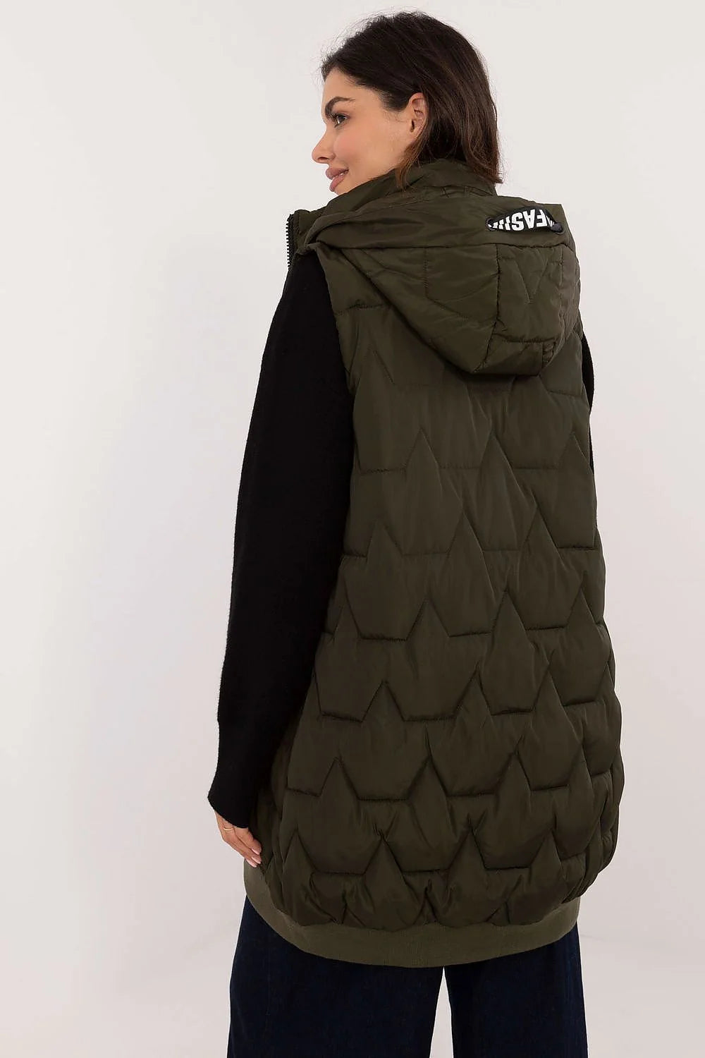 Gilet matelassé pour femme sans manches vert kaki longue coupe isolation thermique zips poches fonctionnelles style moderne urbain
