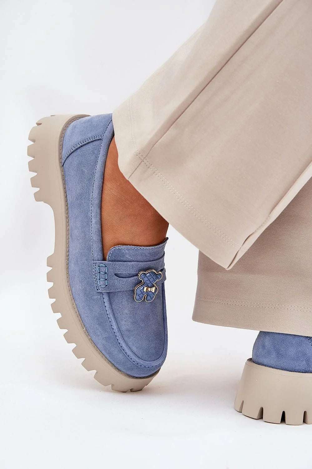 Moccasins femmes Vinceza design modern style casual chic cuir suédé bleu pastel semelle cuir naturel talon 4.5cm tige 6cm