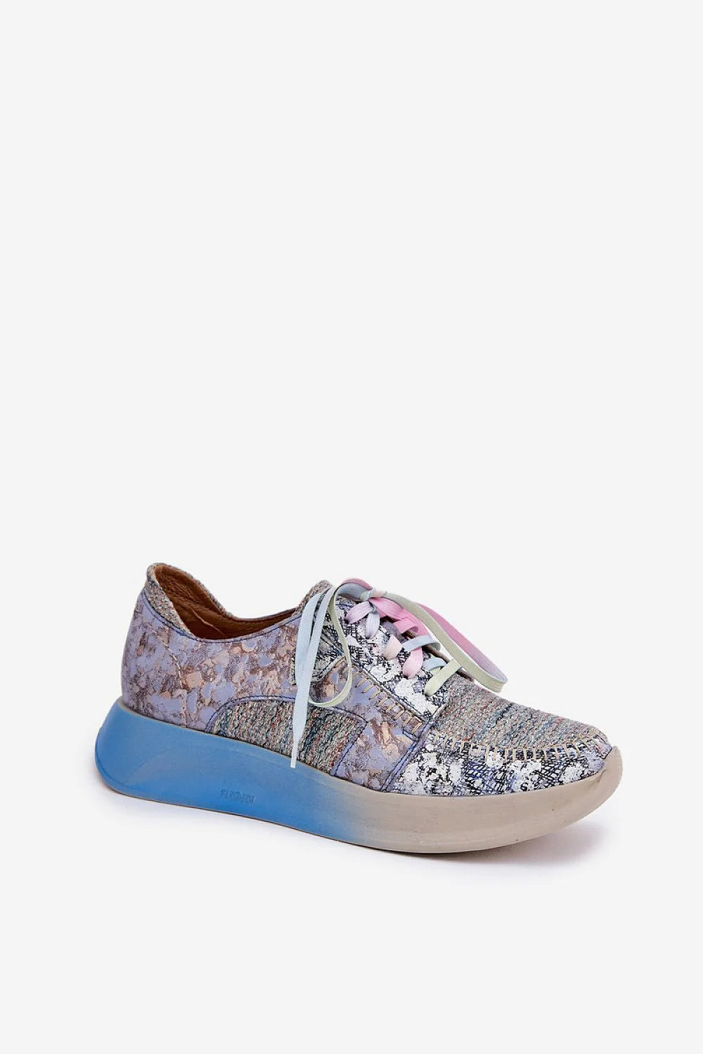 Chaussures basses pour femmes design moderne couleurs vibrantes matériau mixte confort occasion quotidienne tendances