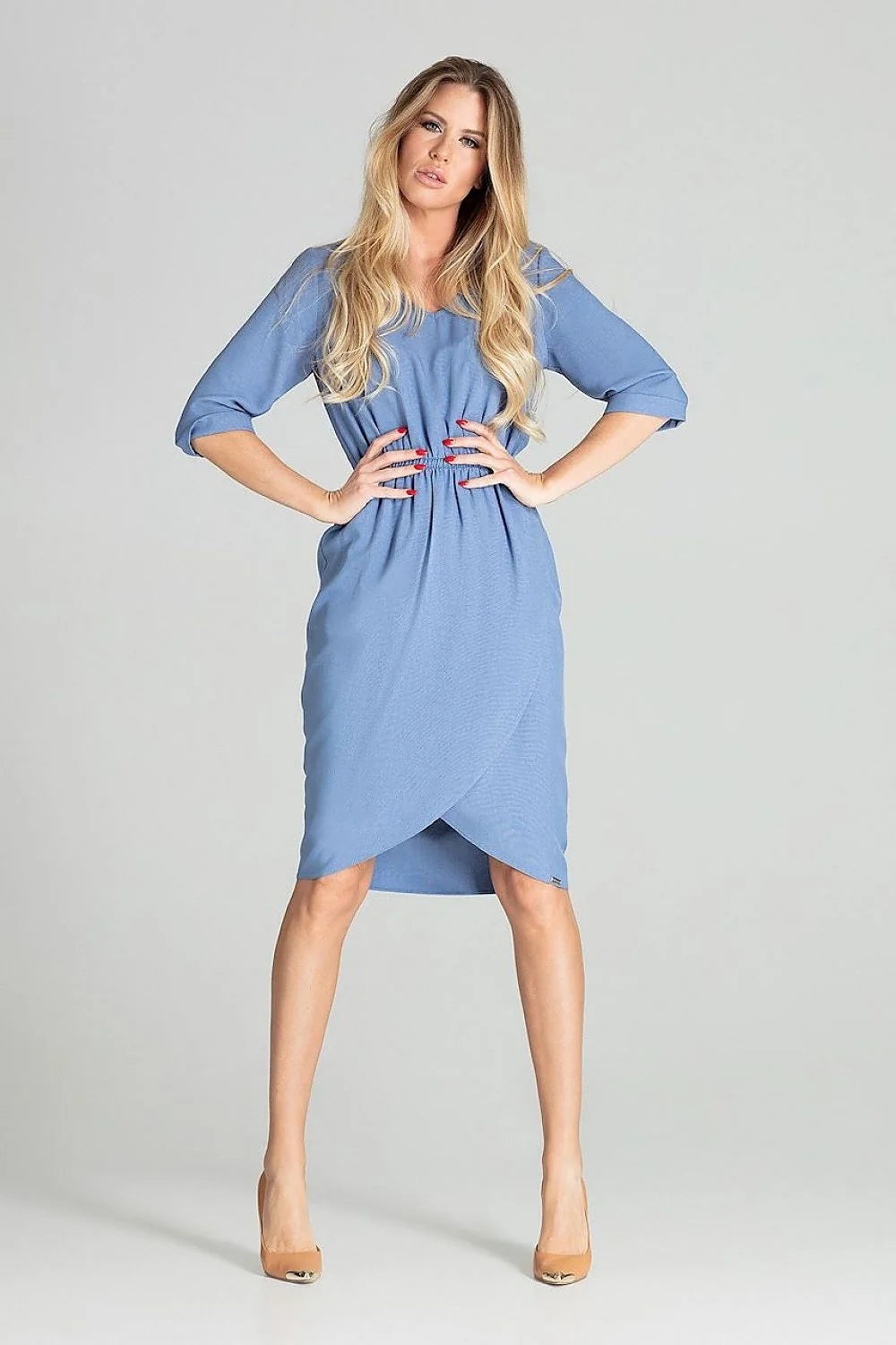 robe midi femme bleu ciel manches trois quarts col rond taille élastique jupe portefeuille asymétrique coupe blousante cintrée