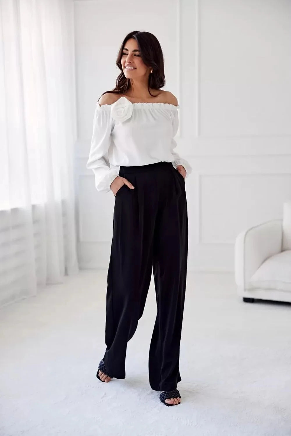 Chemisier Roco Fashion élégant en satin blanc manches longues col espagnol rose décoration femmes