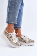 Chaussures basses femmes style moderne perforées cuir naturel semelle épaisse dorée élégance occasion décontractée