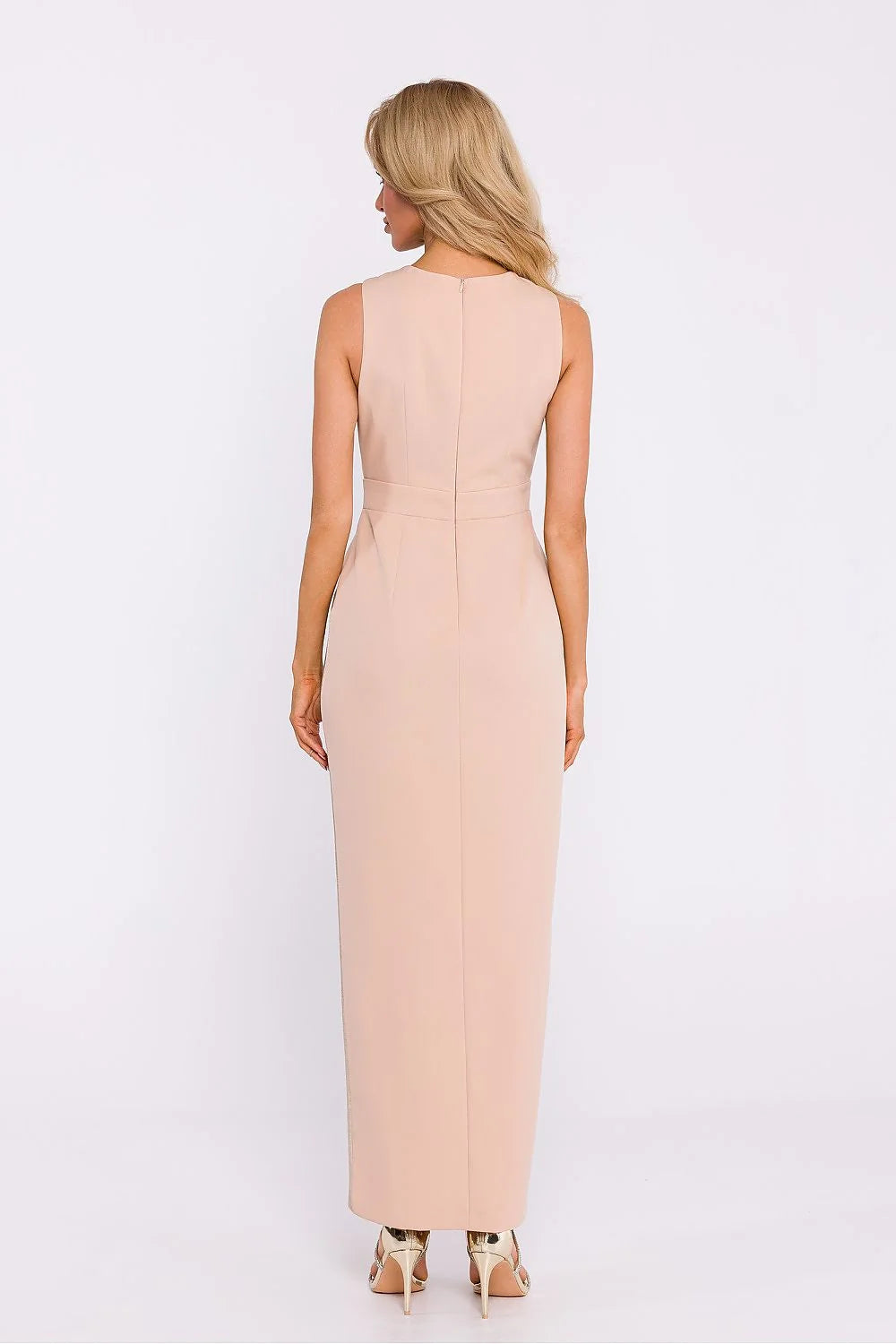 robe longue élégante asymétrique nude rosé moulante drapée croisée buste taille marquée fente haute lamé doré scintillant glamour chic