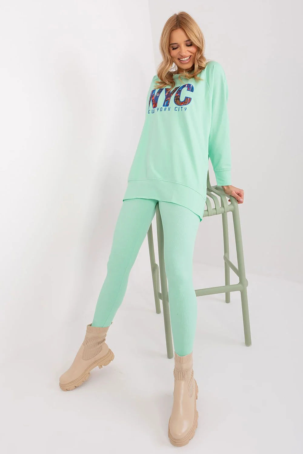 Ensemble femme pull ample legging assorti vert menthe design urbain NYC manches longues taille haute confort