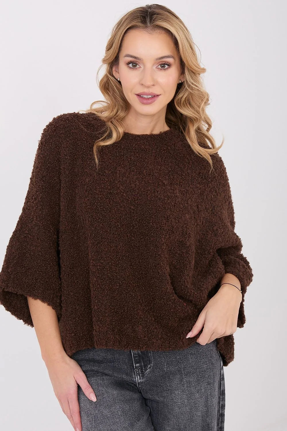 pull femme bouclé oversize teddy sherpa marron chocolat col rond manches trois quarts larges tombantes longueur mi hanche doux moelleux