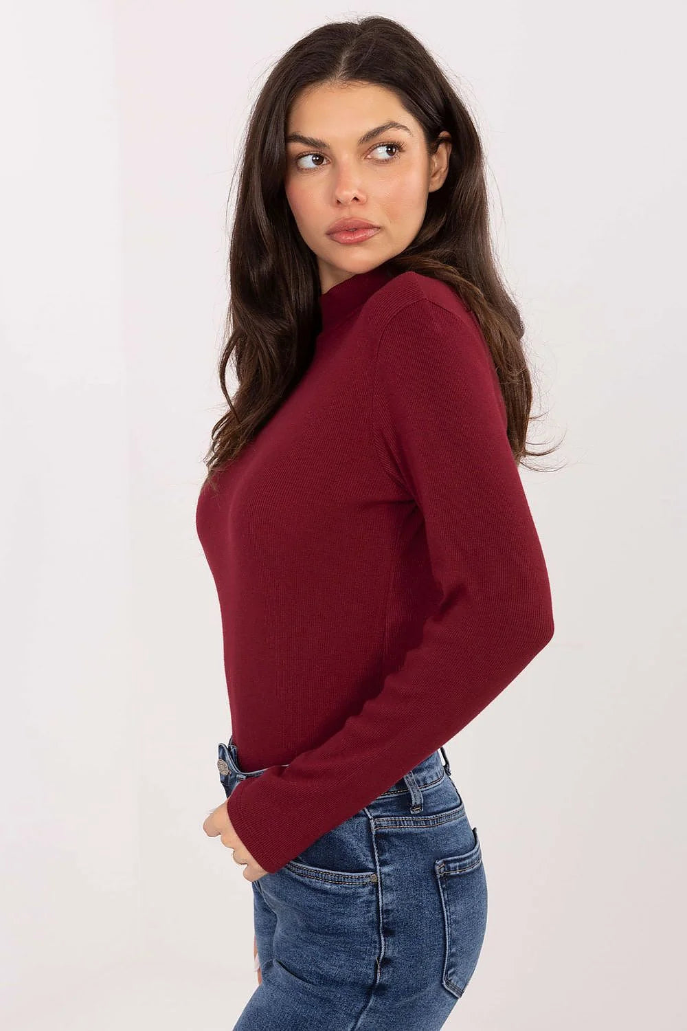 chemisier longsleeve décontracté côtelé coton élasthanne stretch ajusté silhouette confortable col roulé manches longues longueur standard minimaliste étiquette discrète polyvalent