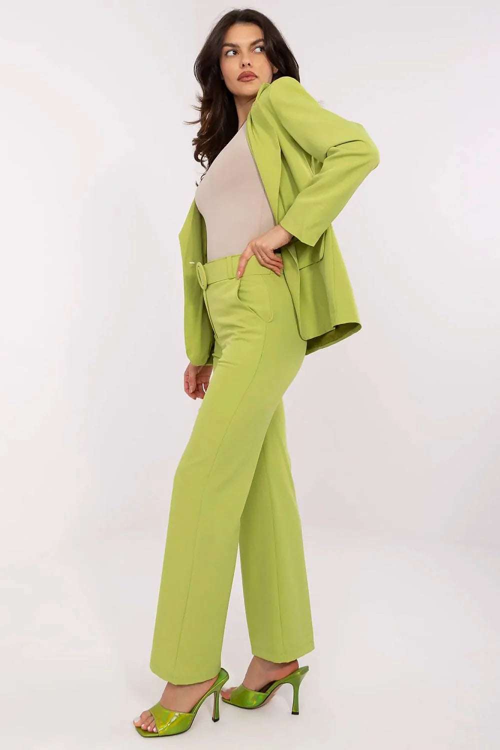 Pantalon femme Italy Moda coupe évasée vert lime blazer assorti matelassé taille haute occasion formelle
