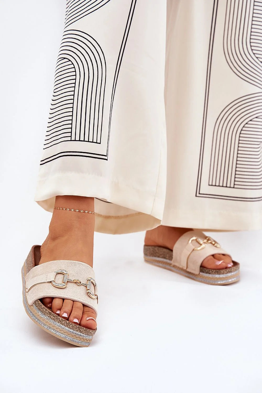 Sandales pour femmes style décontracté-chic plateforme scintillante été cuir suédé écologique semelle plantaire tendances 2023