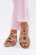 Sandales femmes élégantes confortables INBLU cuir artificiel talon compensé style summery floral motifs femmes