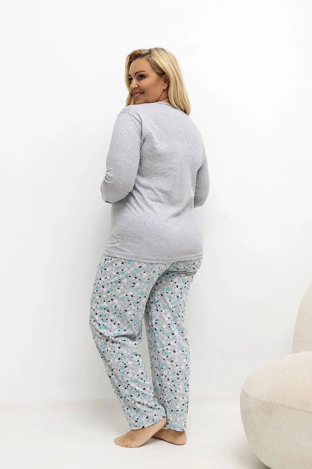 pyjama femme grande taille coton gris manches longues col rond boutonnage trois boutons pantalon long élastiquée imprimé floral turquoise confortable