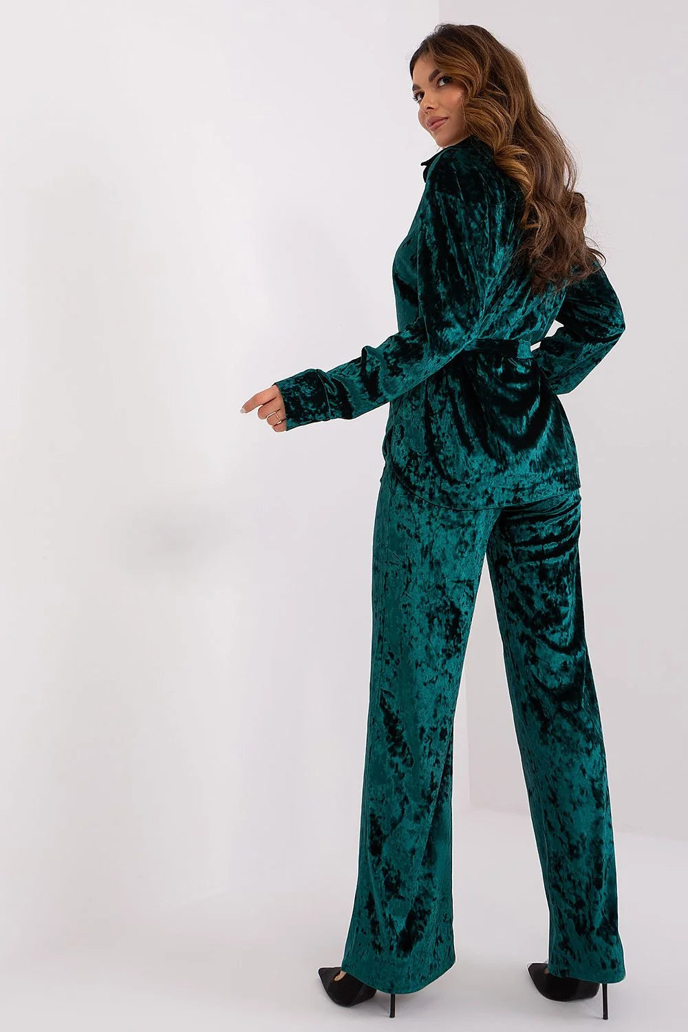 Ensemble Lakerta pour femme en velours côtelé vert émeraude, chemise et pantalon taille haute large manches longues style élégant occasion semi-formelle sortie soirée
