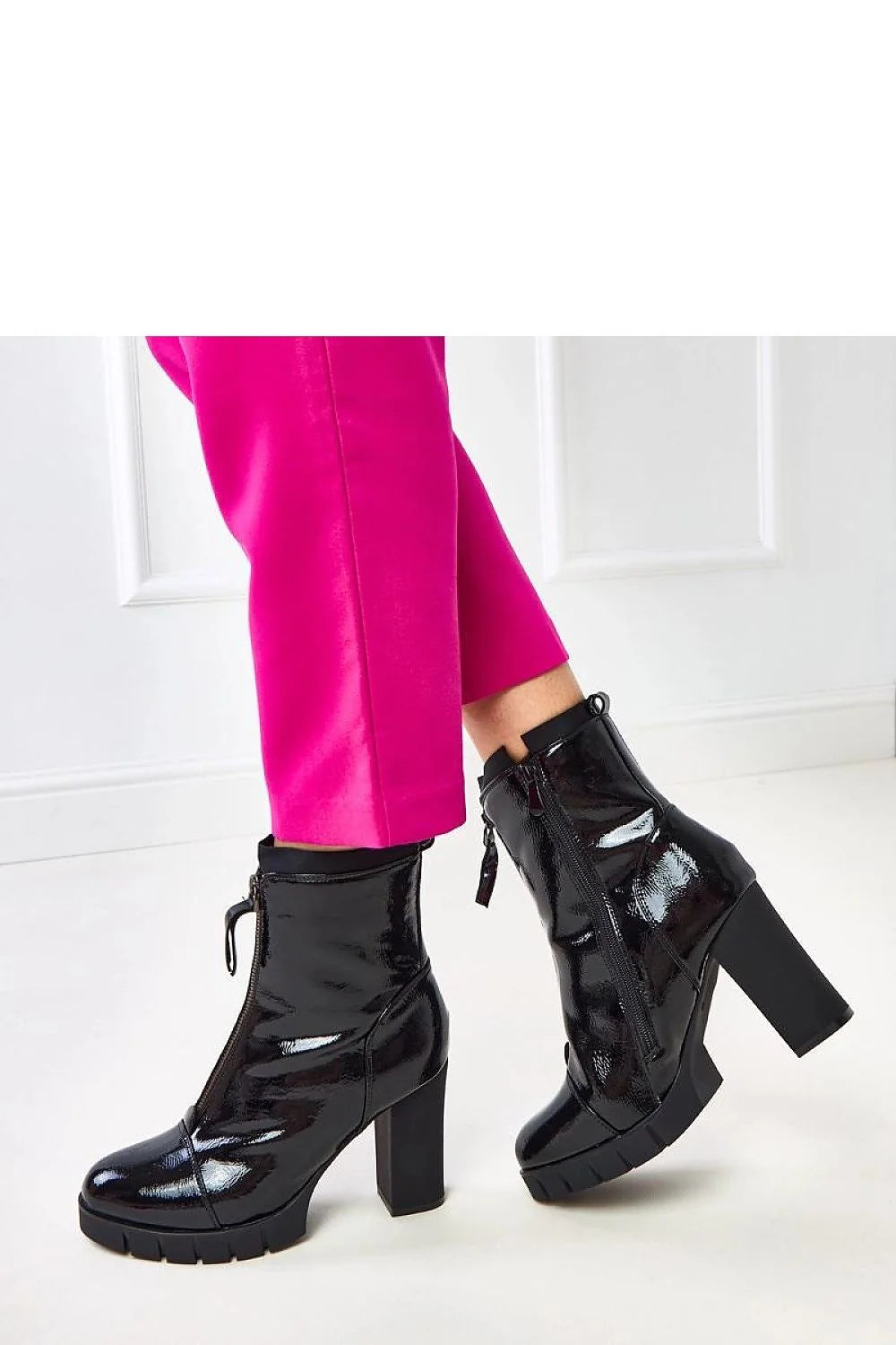 bottines femme cuir verni noir brillant bout pointu talon pilier 10cm plateforme 2cm semelle crantée antidérapante tige 155mm fermeture éclair