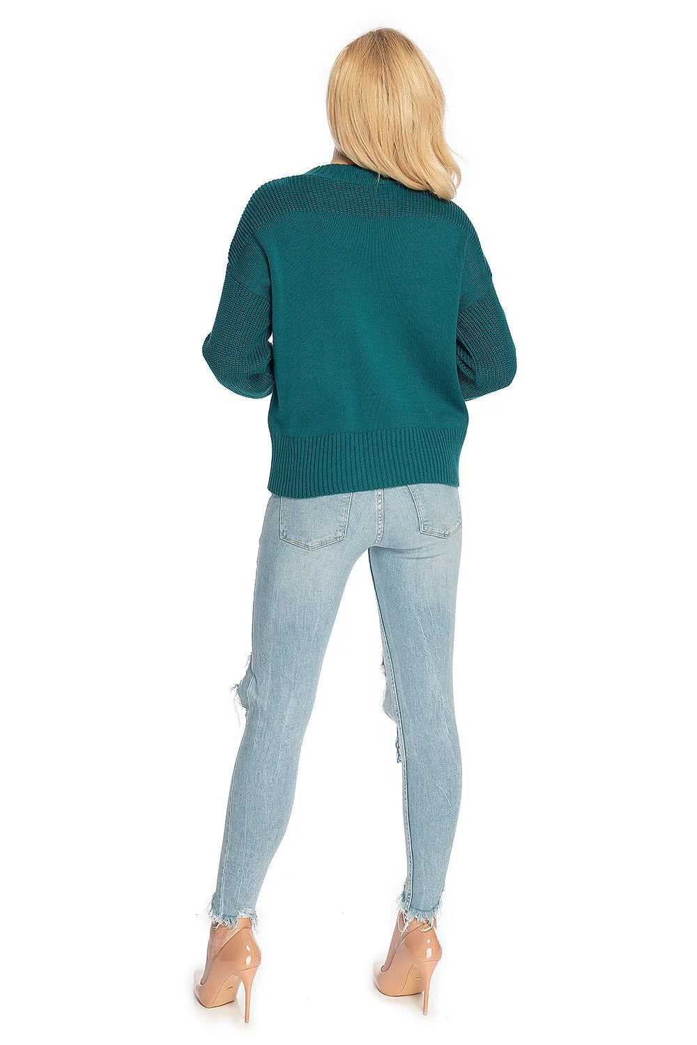 pull ample féminin blanc acrylique coton col montant manches longues bordcotes épaules tombantes coupe droite courte oversize doux maille fine