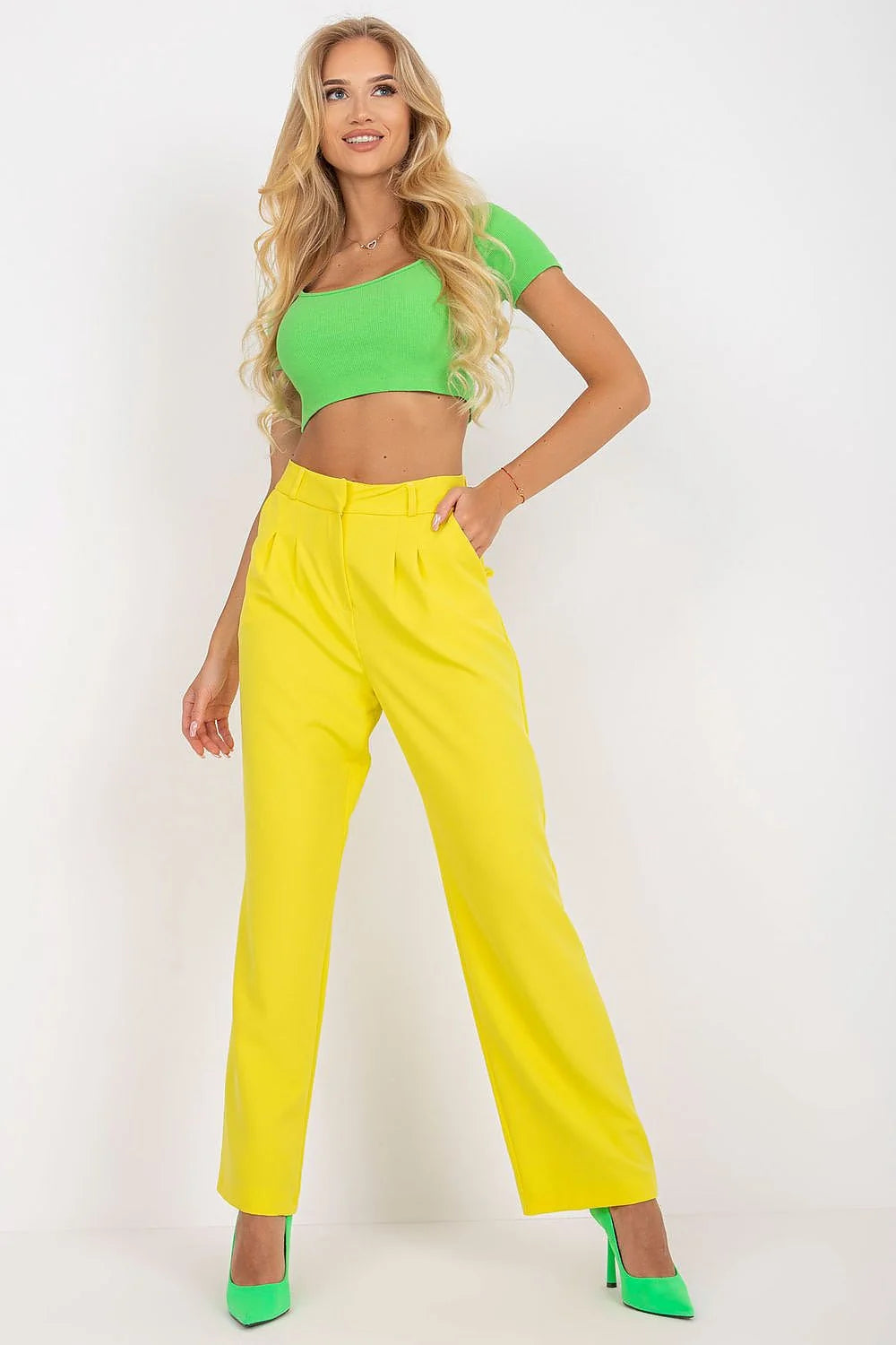 Pantalon femme Rue Paris large jaune vif maille douce haute taille manches longues mules vert audacieux été 2023