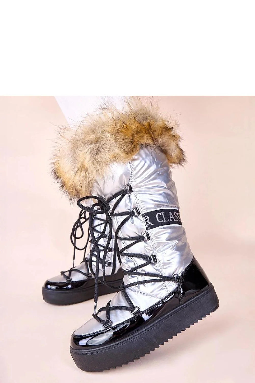 bottes neige Malida eskimo argentées matelassées fourrure beige vernis noirs lacets croisés nylon métallisé rembourré plateforme crantée antidérapante chaude confortable