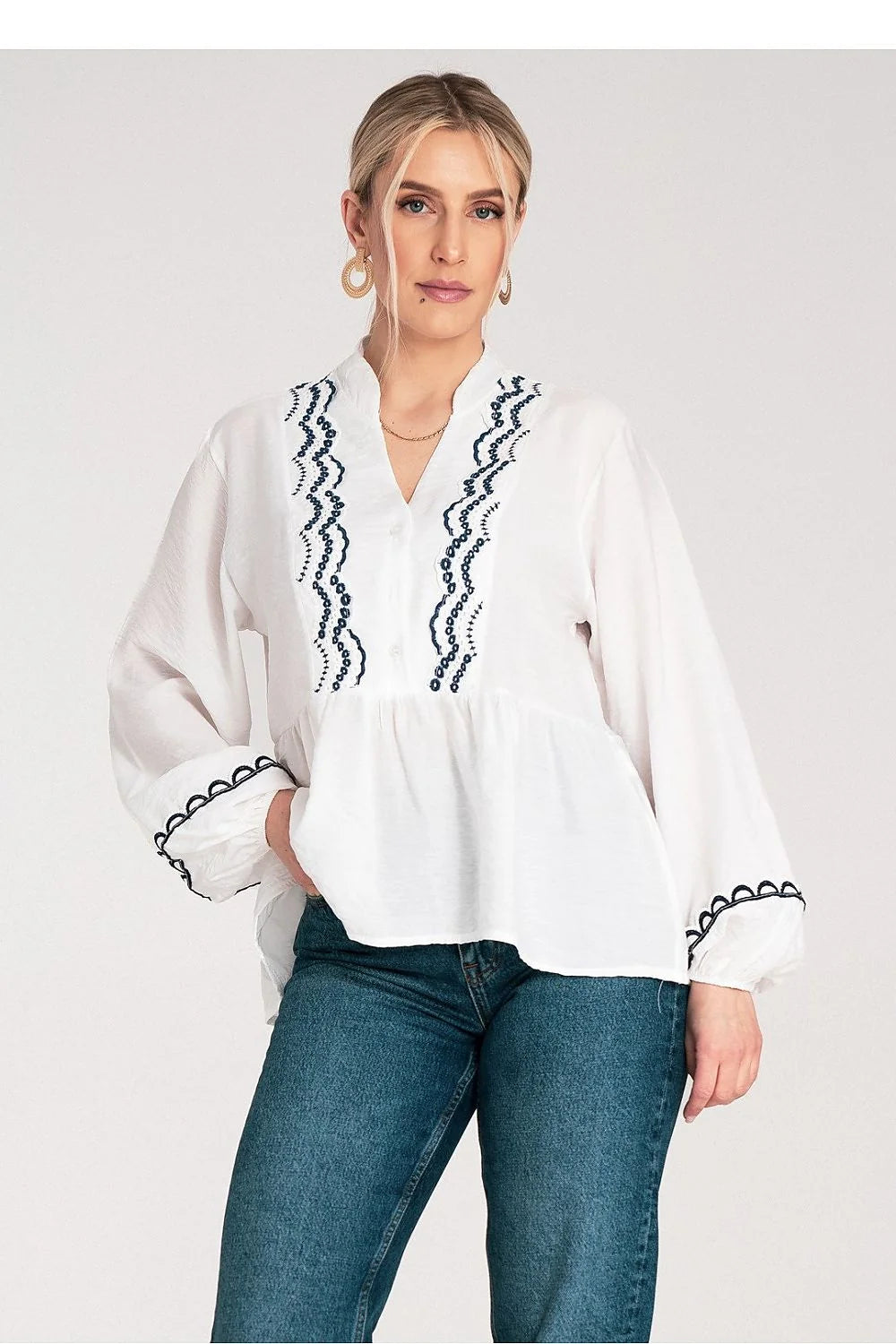 chemisier femme viscose nylon mélange léger doux respirant manches longues coupe oversize ample longueur courte élégant soyeux moderne