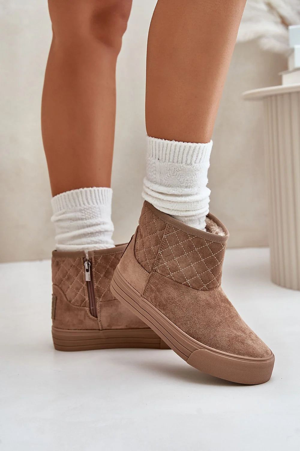 Bottes de neige pour femmes Step in style design moderne beige camel suédine matelassé fermeture éclair fourrure douce hauteur mi-mollet style casual hiver