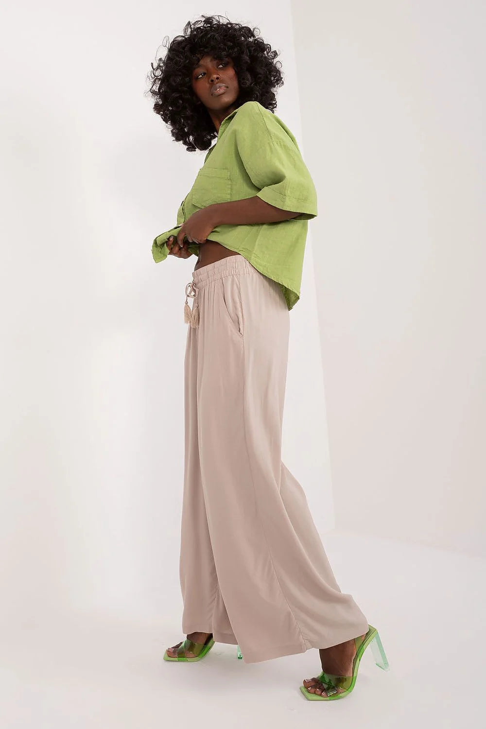 pantalon femme Sublevel taille haute palazzo ample viscose fluide léger beige clair élégant décontracté respirant ceinture élastique cordon serrage longue
