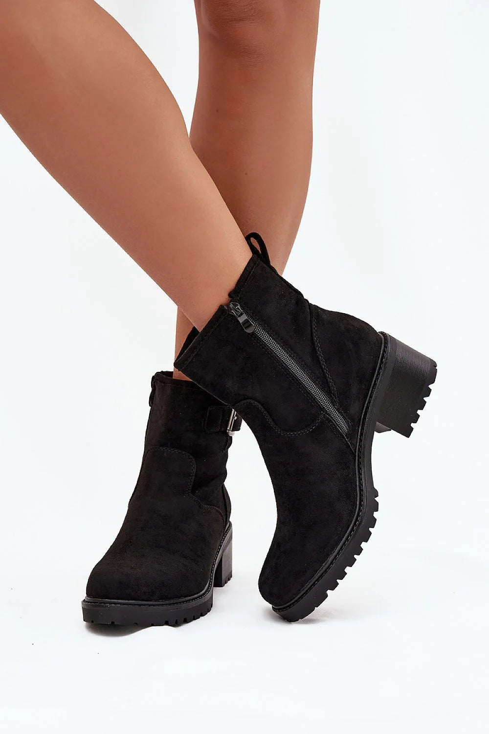 bottines femmes suédine écologique noir talon bloc stable intérieur doublé fourrure douce tige cheville bride réglable boucle argentée