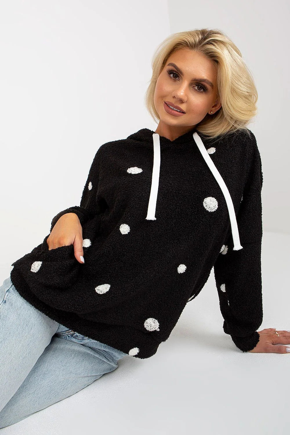 Sweatshirt à capuche féminin polka dots noir sherpa manches longues poche kangourou femme