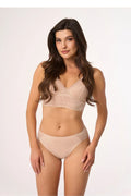 Ensemble de lingerie féminine élégant en dentelle microfibre couleur chair soutien-gorge sans armature culotte classique ajustement parfait femme