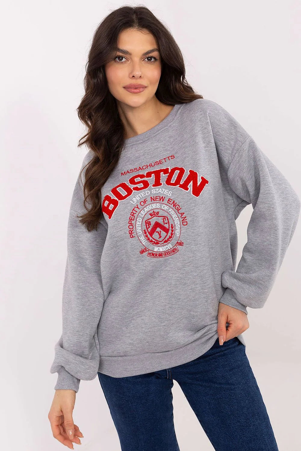 Sweatshirt femme style universitaire manches longues coupe ample couleur grise imprimé BOSTON coton polyester