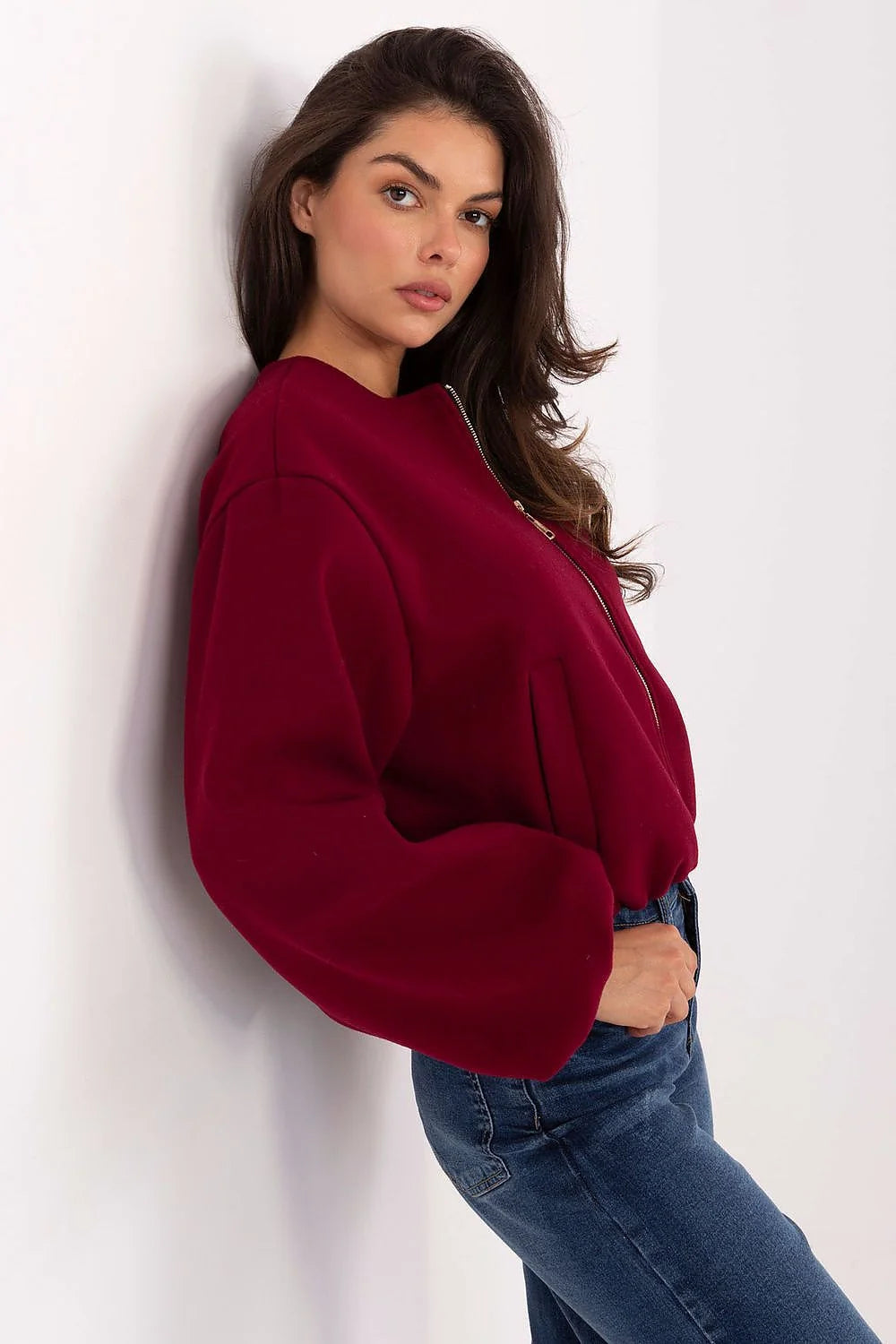 veste femme bomber zippée bordeaux coupe courte boxy chic automne lainage feutre col rond manches ballon poches élastiqué