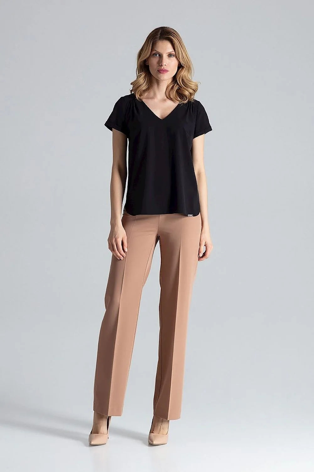 Chemisier Figl en polyester et élasthanne manches courtes col en V motifs floraux et animaliers beige marron noir femme