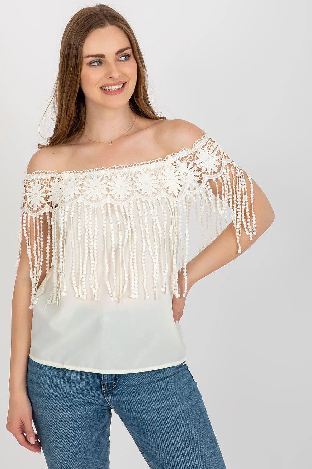 chemisier bohème femme encolure espagnole bardot épaules dénudées dentelle crochetée motif floral franges perlées longues coton polyester fluide