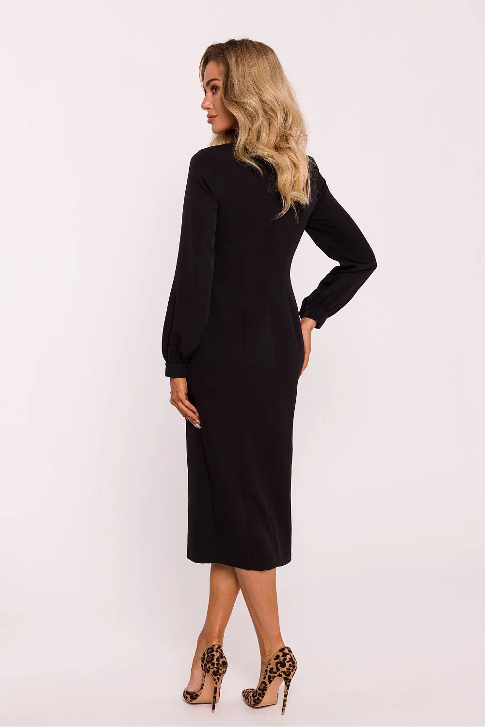 Robe de jour élégante longueur midi manches longues col carré noire sans doublure femme