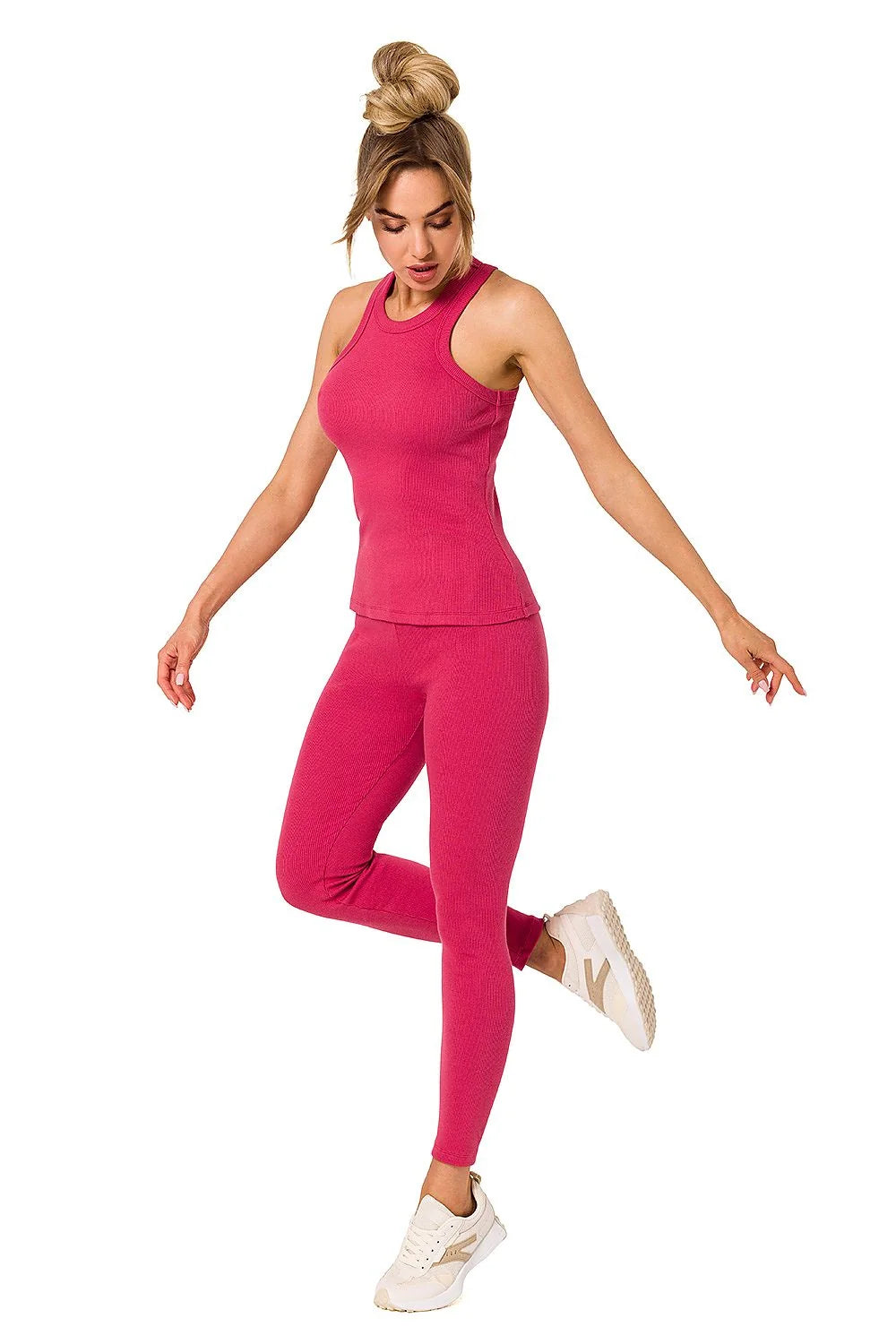 ensemble sportif femme maille côtelée vert émeraude ajusté débardeur col rond sans manches pantalon taille haute extensible respirant