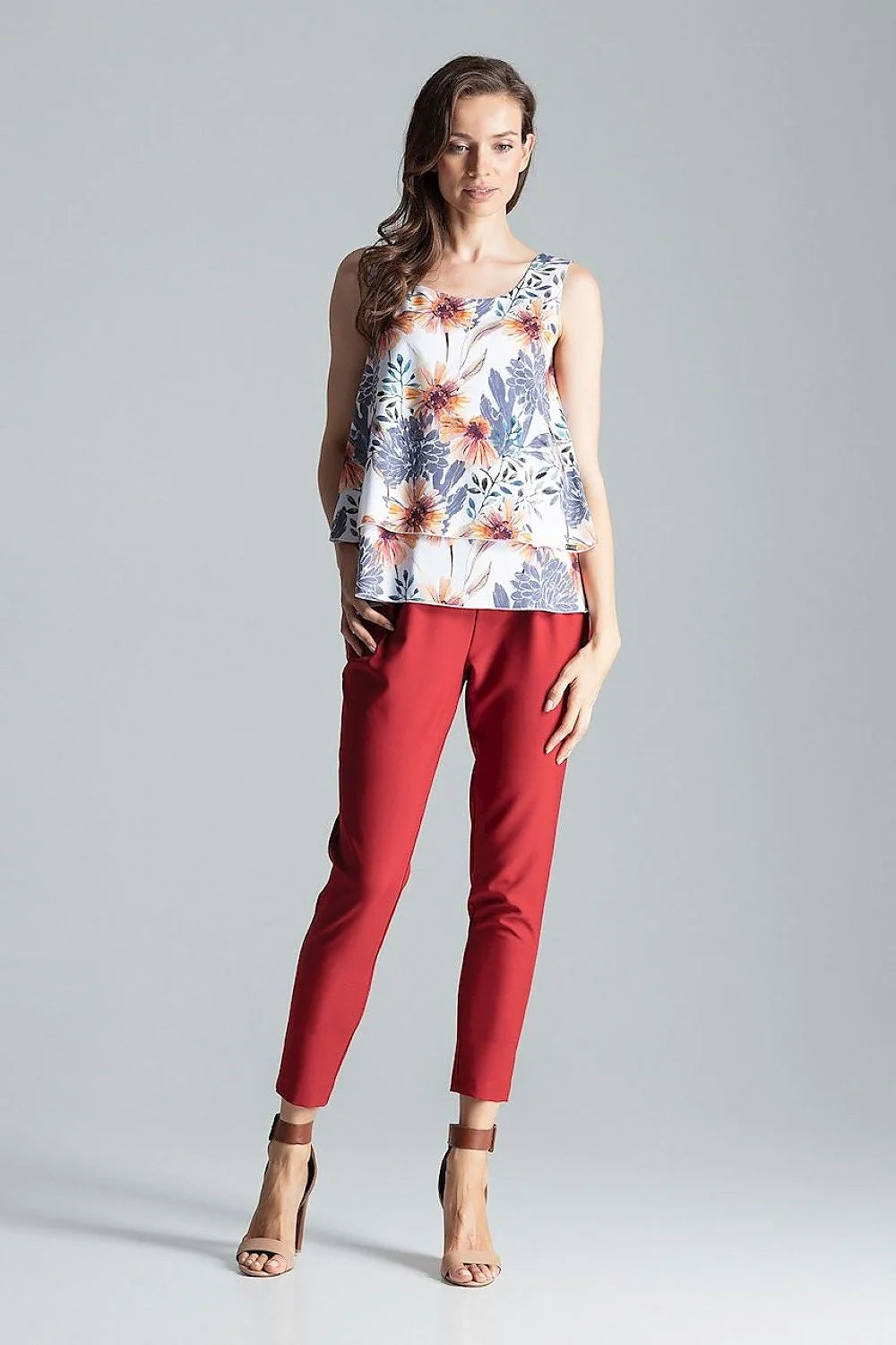 Haut élégant sans manches en polyester bleu marine coupe fluide superposition tissu femme moderne