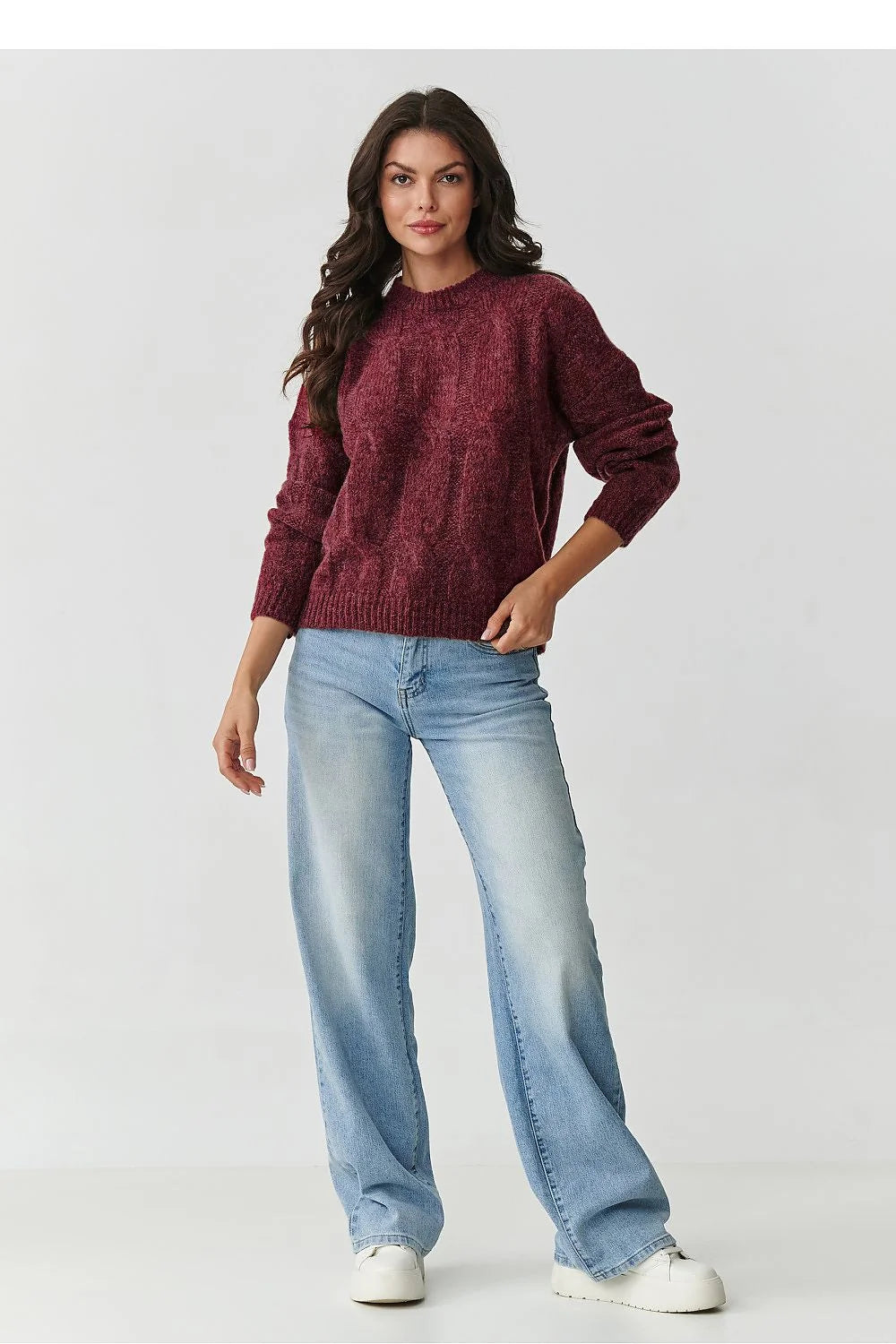 pull femme oversize maille duveteuse bordeaux col rond manches longues épaules tombantes torsades bordcote confortable chaud mohair laine acrylique