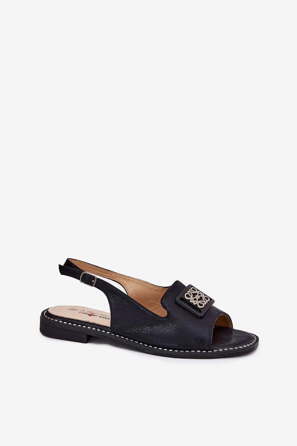 Sandales pour femme modernes élégantes ouvertes talon plat simili cuir noir détails argentés occasions estivales