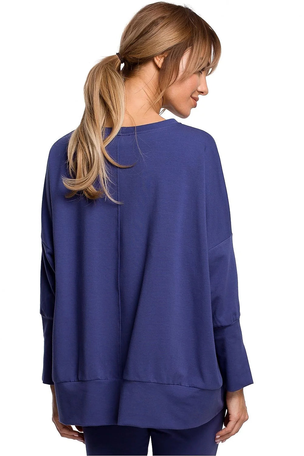 Sweatshirt ample coton noir moderne confortable manches longues fentes poignets pour femme décontractée élégante