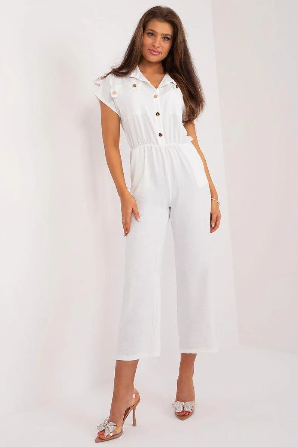 combinaison femme élégante confortable polyester blanc boutons marron taille élastique coupe ample jambe raccourcie poches poitrine col chemise