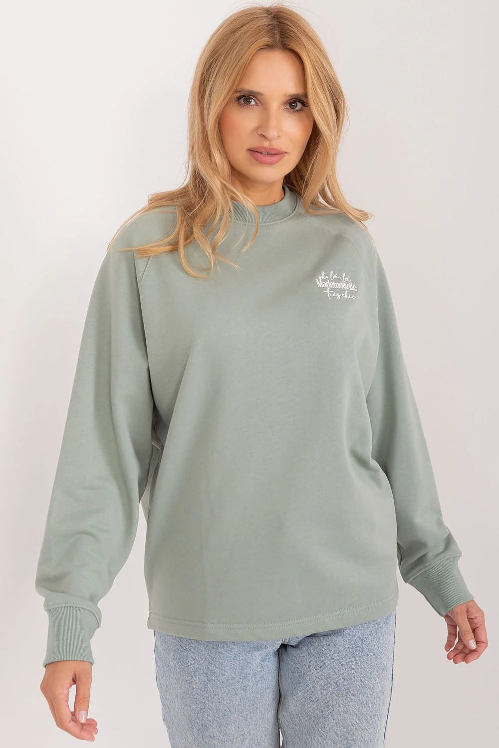 Sweatshirt femme design décontracté coupe ample manches longues épaules tombantes encolure ronde vert sauge brodé blanc