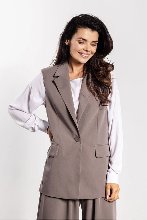 gilet blazer long sans manches tailleur femme taupe coupe droite allongée col revers fermeture bouton poches rabat crêpe