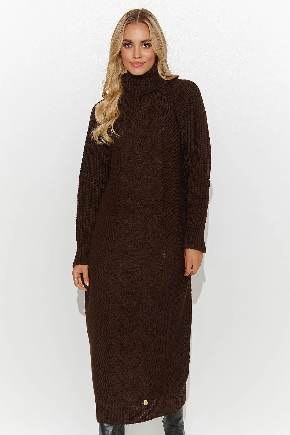 Robe pullover longue manches longues col roulé tricot couleur brun chocolat matière épaisse femme automne hiver élégance confort