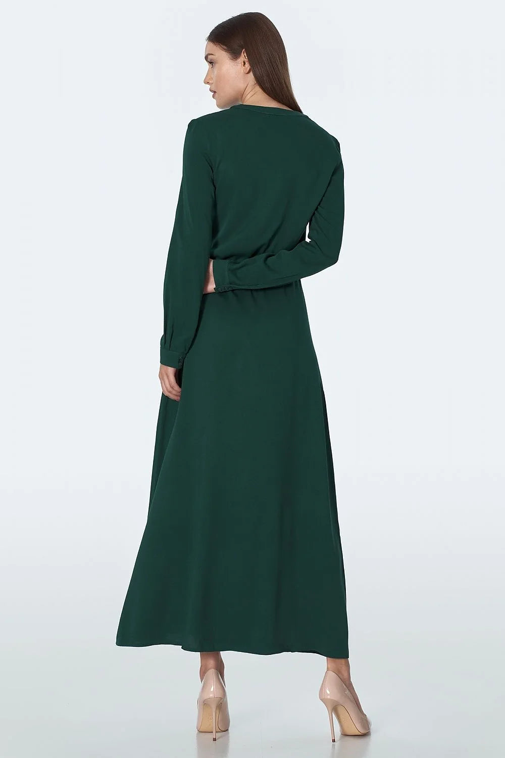 robe soirée longue manches longues vert sapin viscose fluide tombé mat boutonnée frontale ceinture intégrée taille cintrée élégante raffinée glamour